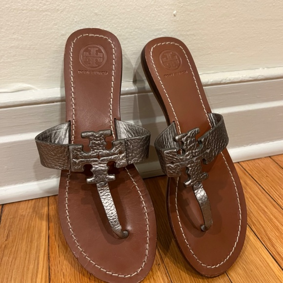 Tory Burch Moore Leather Thong Sandals Size 8 - Picture 3 of 4